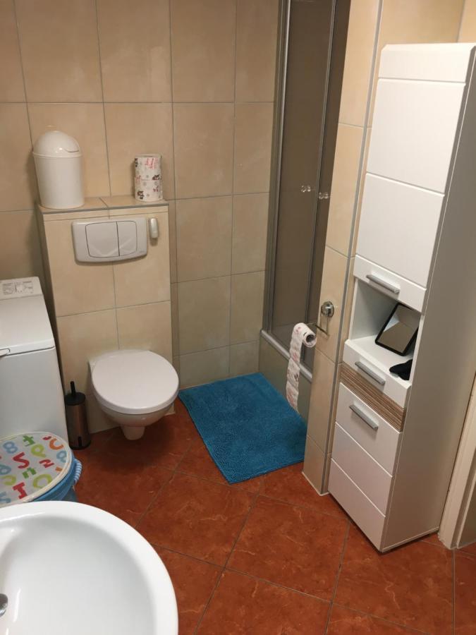 2-Zimmer-Wohnung In Stralsunds Altstadt Buitenkant foto