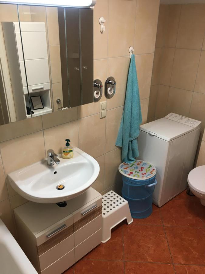 2-Zimmer-Wohnung In Stralsunds Altstadt Buitenkant foto